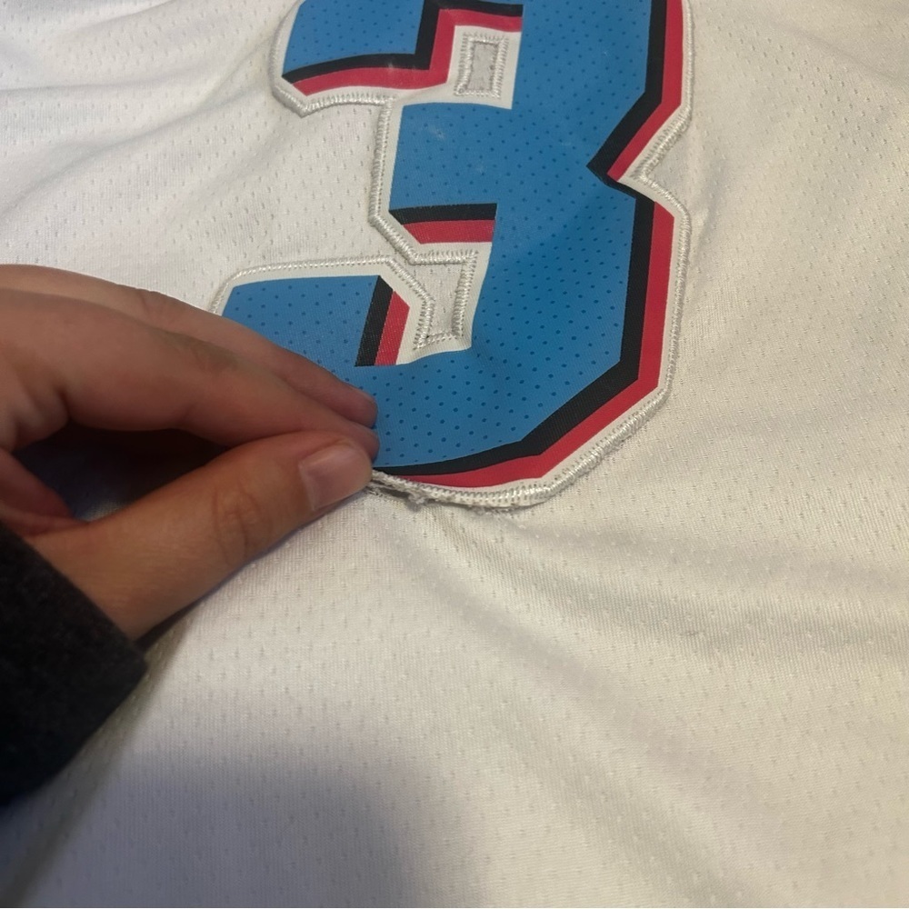 Dwyane Wade Miami Heat 3 City Edition Vice White Swingman Jersey Nike - Picture 7 of 7